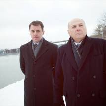 Сергей Газаров и Игорь Петренко в фильме "Неподсудные"