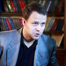 Кирилл Плетнев в фильме "Неподсудные"