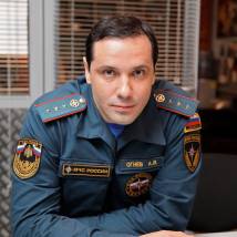 Александр Никитин на съемках сериала "Между двух огней"