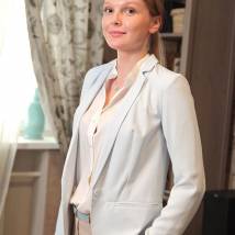 Елена Великанова на съемках сериала "Между двух огней"