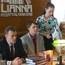 Павел Трубинер в фильме "С небес на землю"