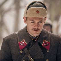 Денис Шведов в фильме "Снег и пепел"