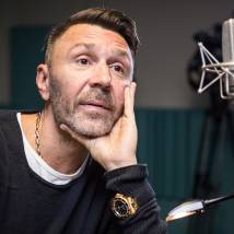 Сергей Шнуров на озвучании анимационного фильма "Урфин Джюс и его деревянные солдаты"