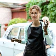 Марина Коняшкина на съемках сериала "Лучше не бывает"