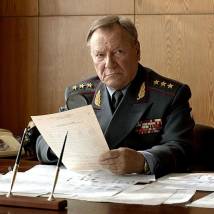 Сергей Шакуров в сериале "Следователь Тихонов"