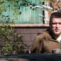 Александр Незлобин на съемках фильма "Жених"