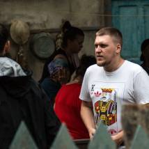 Александр Незлобин на съемках фильма "Жених"