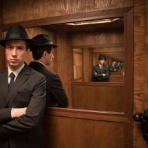 Егор Корешков на съемках сериала "ОптиМисты"
