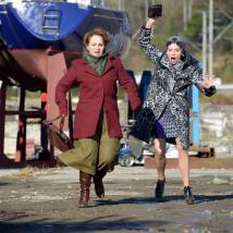 Агриппина Стеклова и Жанна Эппле на съемках сериала "Беглые родственники"