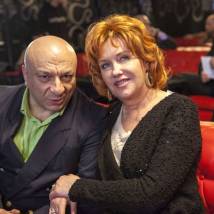 Михаил Богдасаров и Ирина Розанова на съемках сериала "Челночницы"