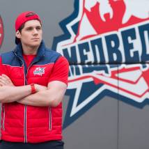 Петр Коврижных на съемках сериала "Молодежка 4"