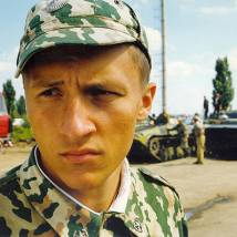 Кадр из фильма "Блокпост"
         (©кинокомпания СТВ)
