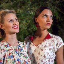 Марина Доможирова, Наталья Зингер на съемках сериала "Черная кошка"