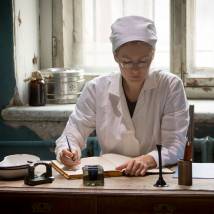 Мария Кожевникова на съемках сериала "Казнить нельзя помиловать"