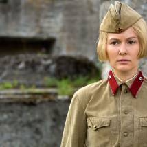 Мария Кожевникова на съемках сериала "Казнить нельзя помиловать"