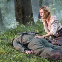 Мария Кожевникова на съемках сериала "Казнить нельзя помиловать"