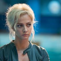 Полина Максимова на съемках сериала "Обратный отсчет"