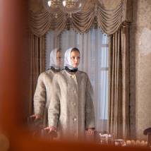 Полина Сыркина на съемках сериала "Жемчуга"