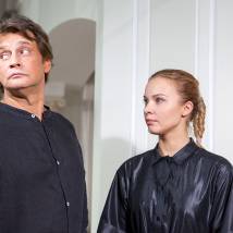 Александр Домогаров, Полина Сыркина на съемках сериала "Жемчуга"