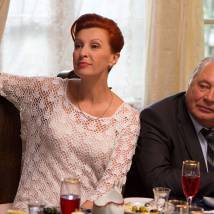 Валентин Смирнитский, Евгения Бордзиловская на съемках сериала "Серебряный бор"