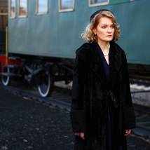Виктория Толстоганова на съемках сериала "Отчий берег"