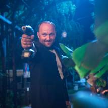 Александр Кобзарь на съемках сериала "Забудь и вспомни"
