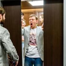 Сергей Лавыгин на съемках фильма "Кухня. Последняя битва"