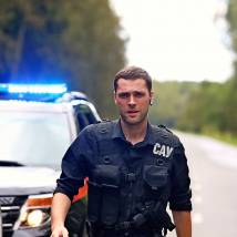 Александр Дуда на съемках сериала "Свидетели"