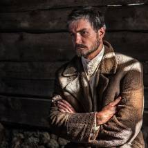Максим Матвеев на съемках фильма "Анна Каренина. История Вронского"