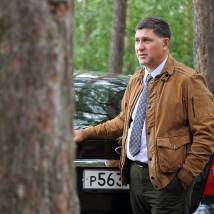 Сергей Пускепалис на съемках сериала "Большие деньги"