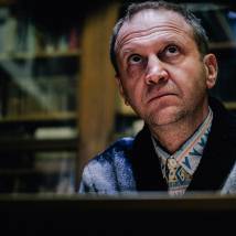 Тимофей Трибунцев на съемках сериала "Мертвое Озеро" (© фото: предоставлено телеканалом ТВ-3)