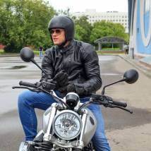 Владимир Яглыч на съемках сериала "Молодежка. Взрослая жизнь"