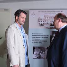 Павел Трубинер на съемках сериала "Ланцет"