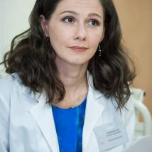 Полина Агуреева на съемках сериала "Ланцет"