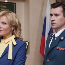 Мария Куликова, Евгений Миллер на съемках фильма "Отель счастливых сердец"