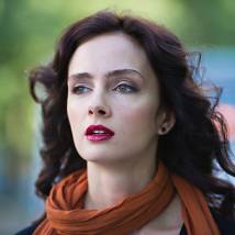 Евгения Нохрина на съемках сериала "Волшебник"
