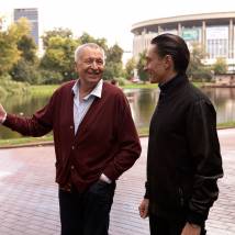 Юрий Чурсин, Андрей Смирнов на съемках сериала "Динозавр"