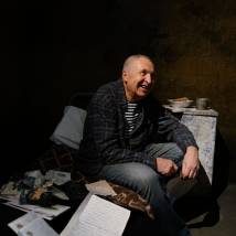 Андрей Смирнов на съемках сериала "Динозавр"