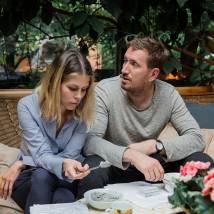 Кирилл Кяро, Мария Зыкова на съемках сериала "Живой"