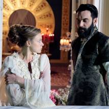 Александра Никифорова, Али Эрсан Дуру на съемках сериала "Султан моего сердца"