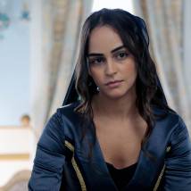 Озге Озкаплан на съемках сериала "Султан моего сердца"