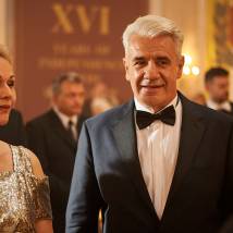 Алена Ивченко, Мартиньш Вилсонс на съемках сериала "Посольство"