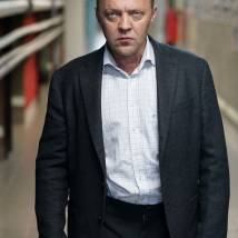 Виталий Кищенко на съемках сериала "Посольство"
