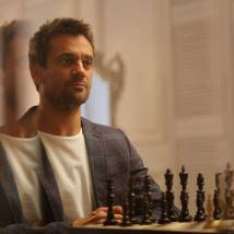 Дмитрий Миллер на съемках сериала "Жестокий мир мужчин"