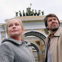 Сергей Перегудов, Юлия Пересильд на съемках фильма "Петербург. Любовь. До востребования"