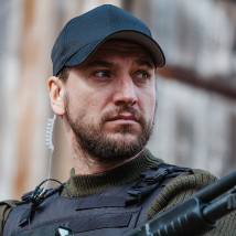 Александр Устюгов на съемках фильма "Налет 2" (© фото: предоставлено Первым каналом)