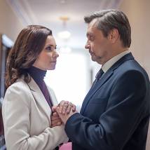 Александр Домогаров, Александра Урсуляк на съемках сериала "Хорошая жена"