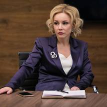 Марина Зудина на съемках сериала "Хорошая жена"