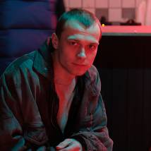 Юрий Борисов на съемках фильма "Бык"