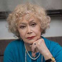 Светлана Немоляева на съемках сериала "Дипломат"